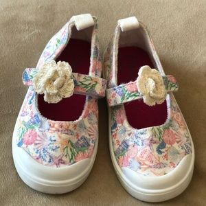 Seaside Sneakers with Crocheted Flower